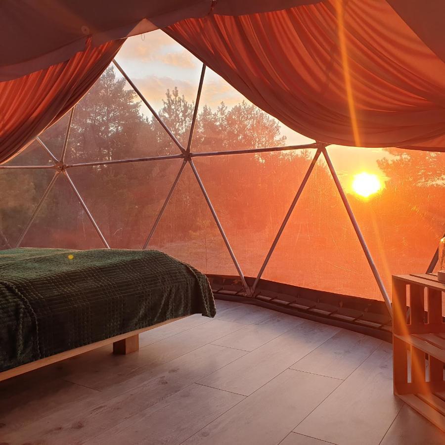 Podniebny Glamping Hotel Borsk Exterior foto