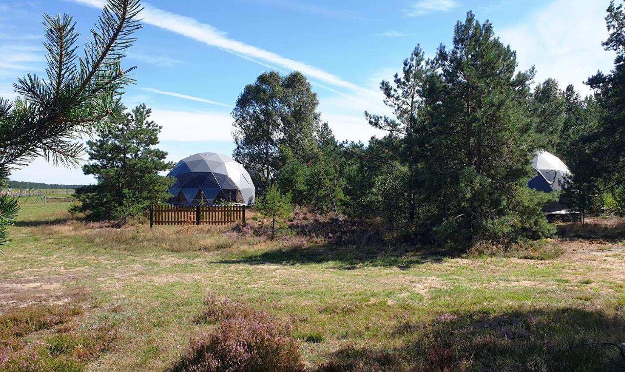 Podniebny Glamping Hotel Borsk Exterior foto